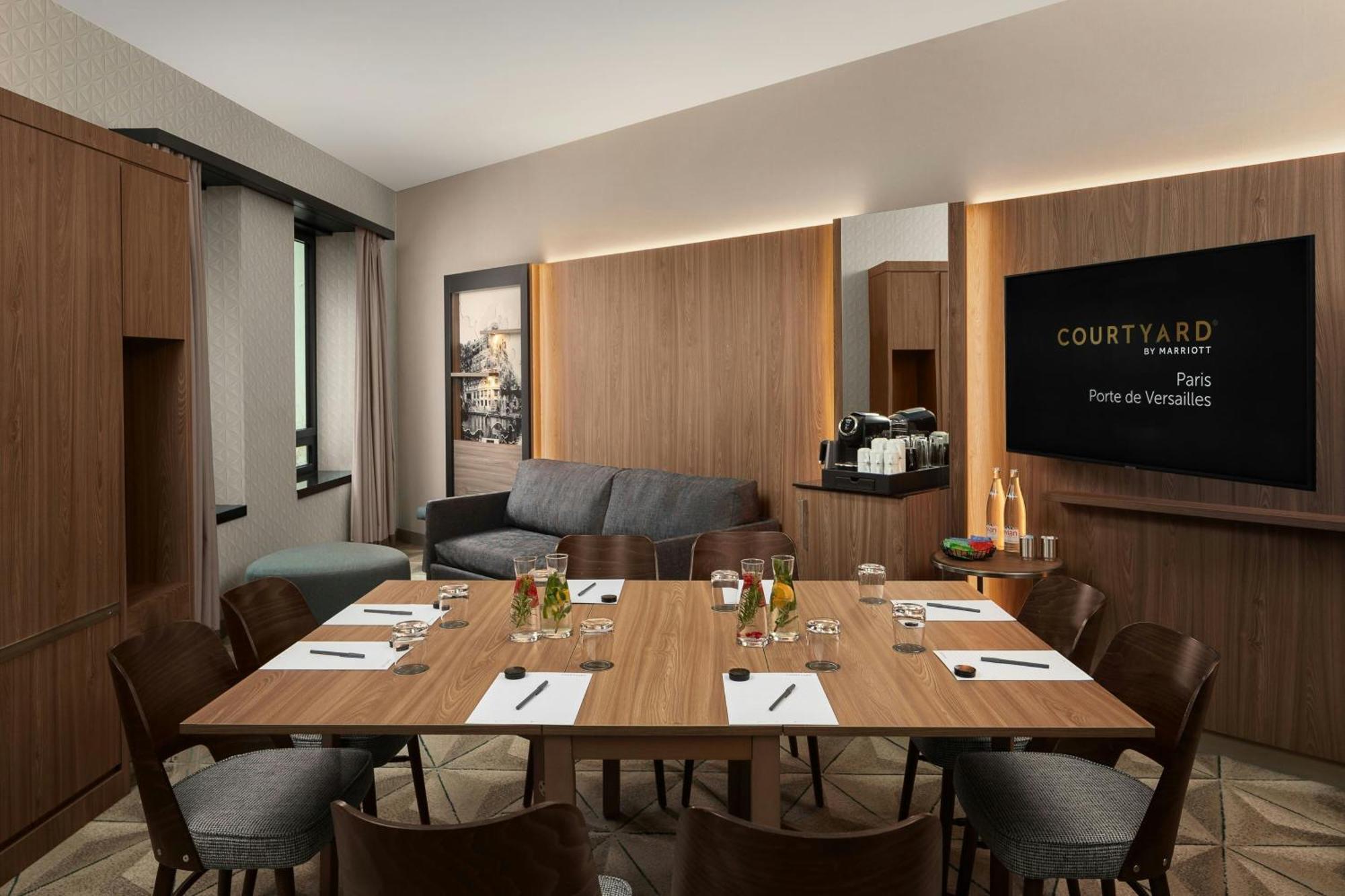 Courtyard By Marriott Paris Porte De Versailles Issy-les-Moulineaux Exterior foto